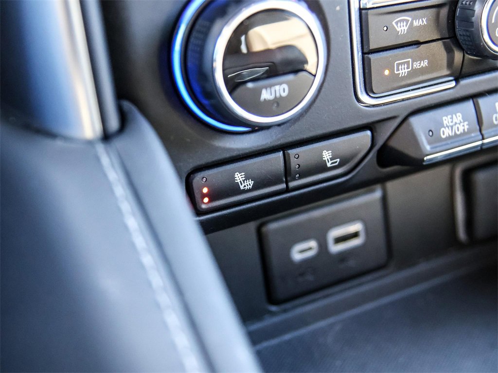 Used 2024 Chevrolet Tahoe LT w/ Luxury Package image 33