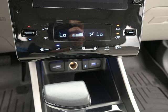 Used 2023 Hyundai Tucson SEL w/ Convenience Package FWD image 11