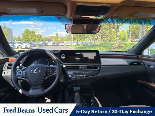 Used 2024 Lexus ES 350 w/ Premium Package FWD image 14