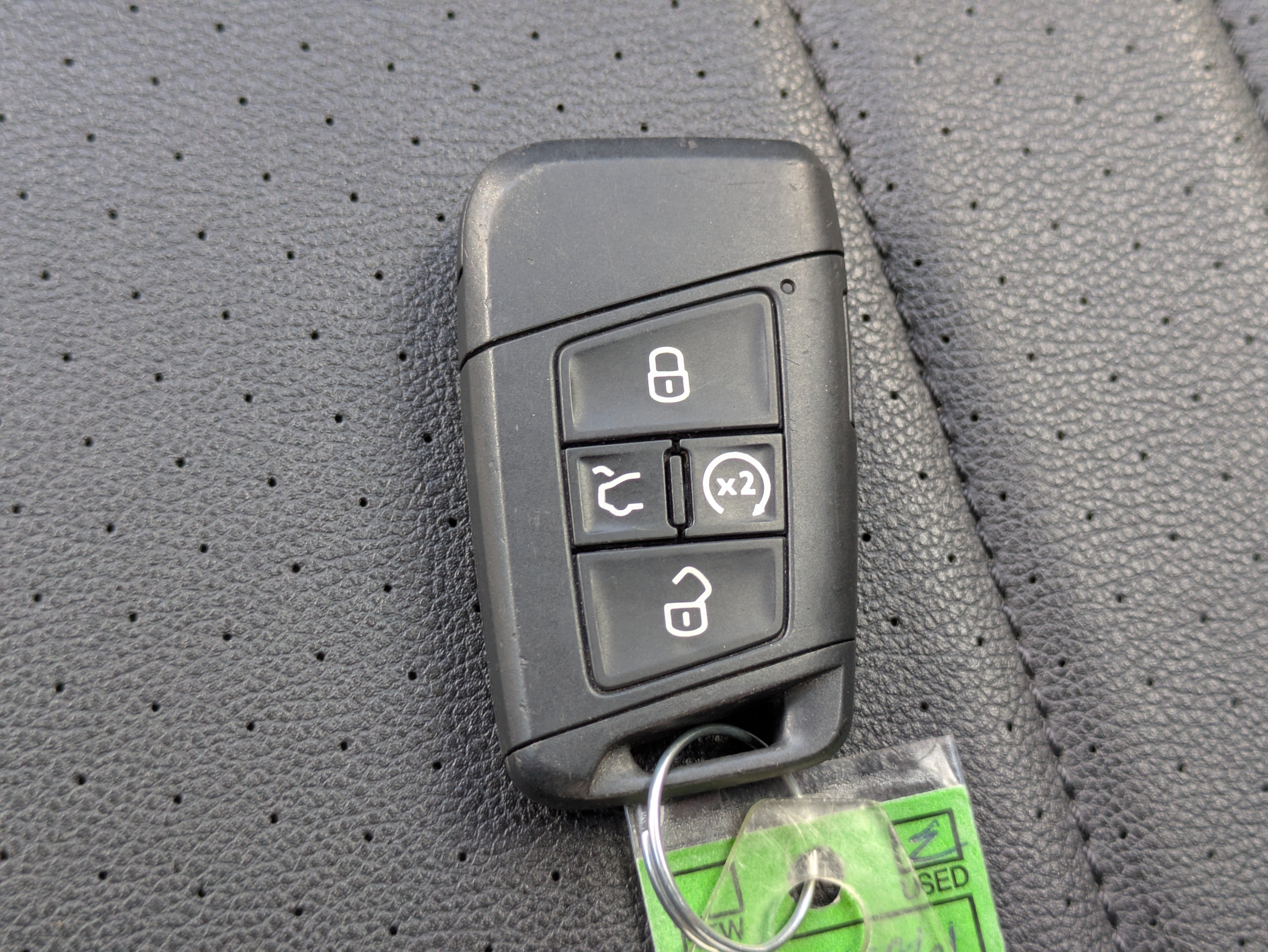 Used 2024 Volkswagen Tiguan Wolfsburg Edition AWD/4WD image 30