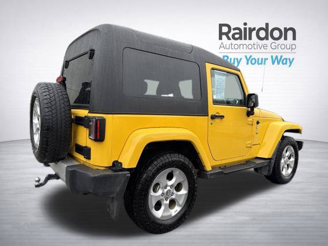 Used 2015 Jeep Wrangler Sahara AWD/4WD image 7