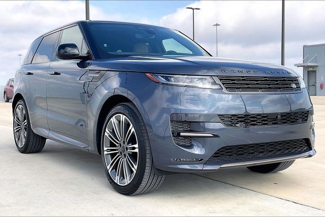 New 2026 Land Rover Range Rover Sport Dynamic SE image 2