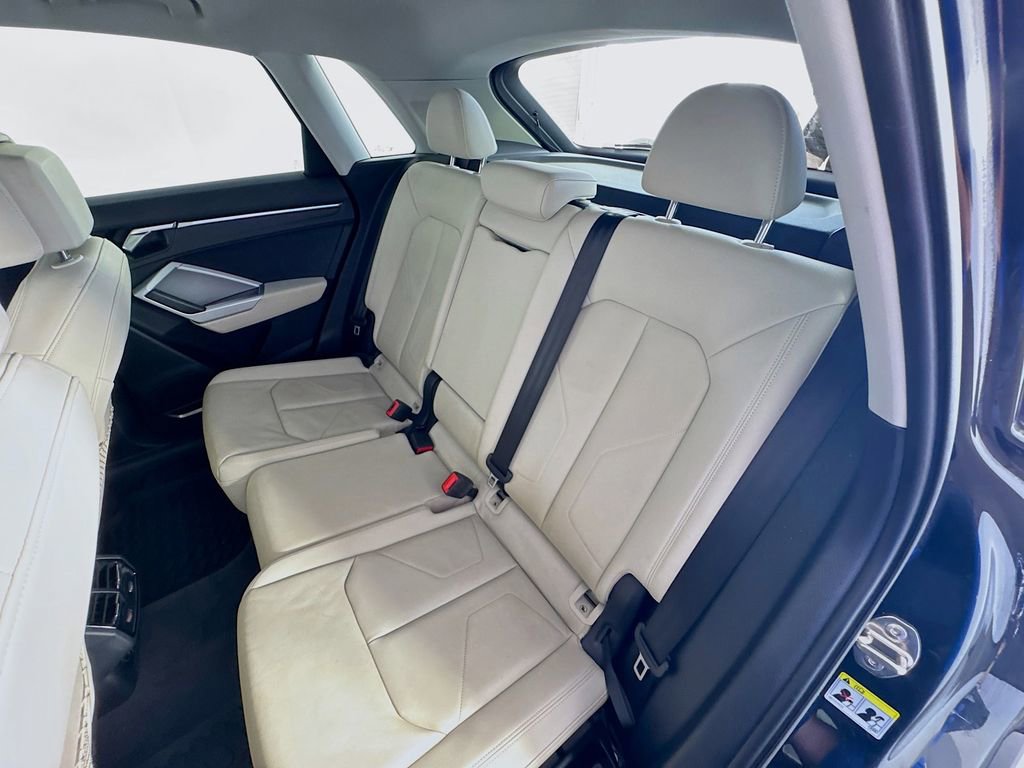 Used 2021 Audi Q3 2.0T Premium Plus w/ Premium Plus Package image 26
