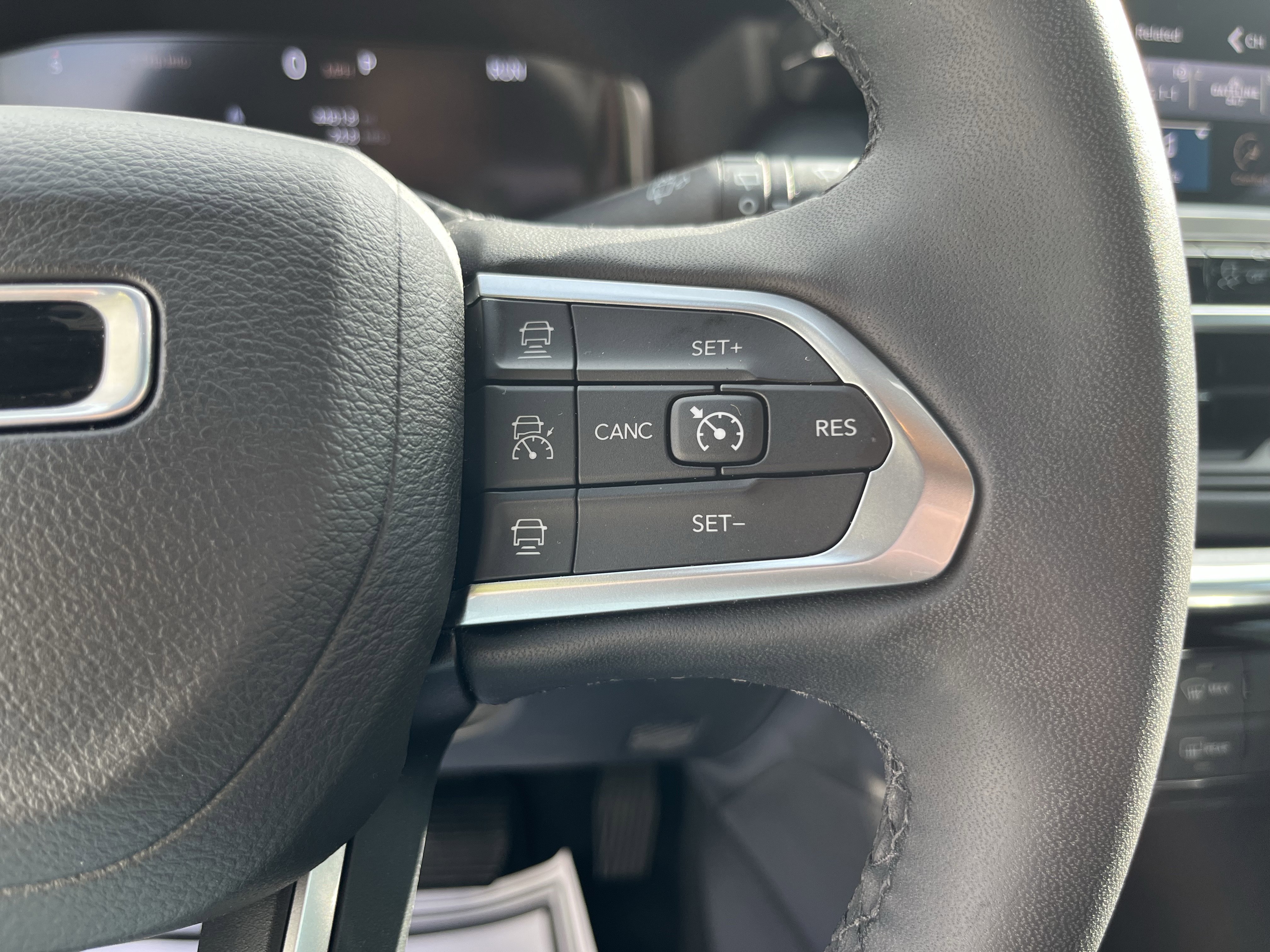 Used 2023 Jeep Compass High Altitude image 25