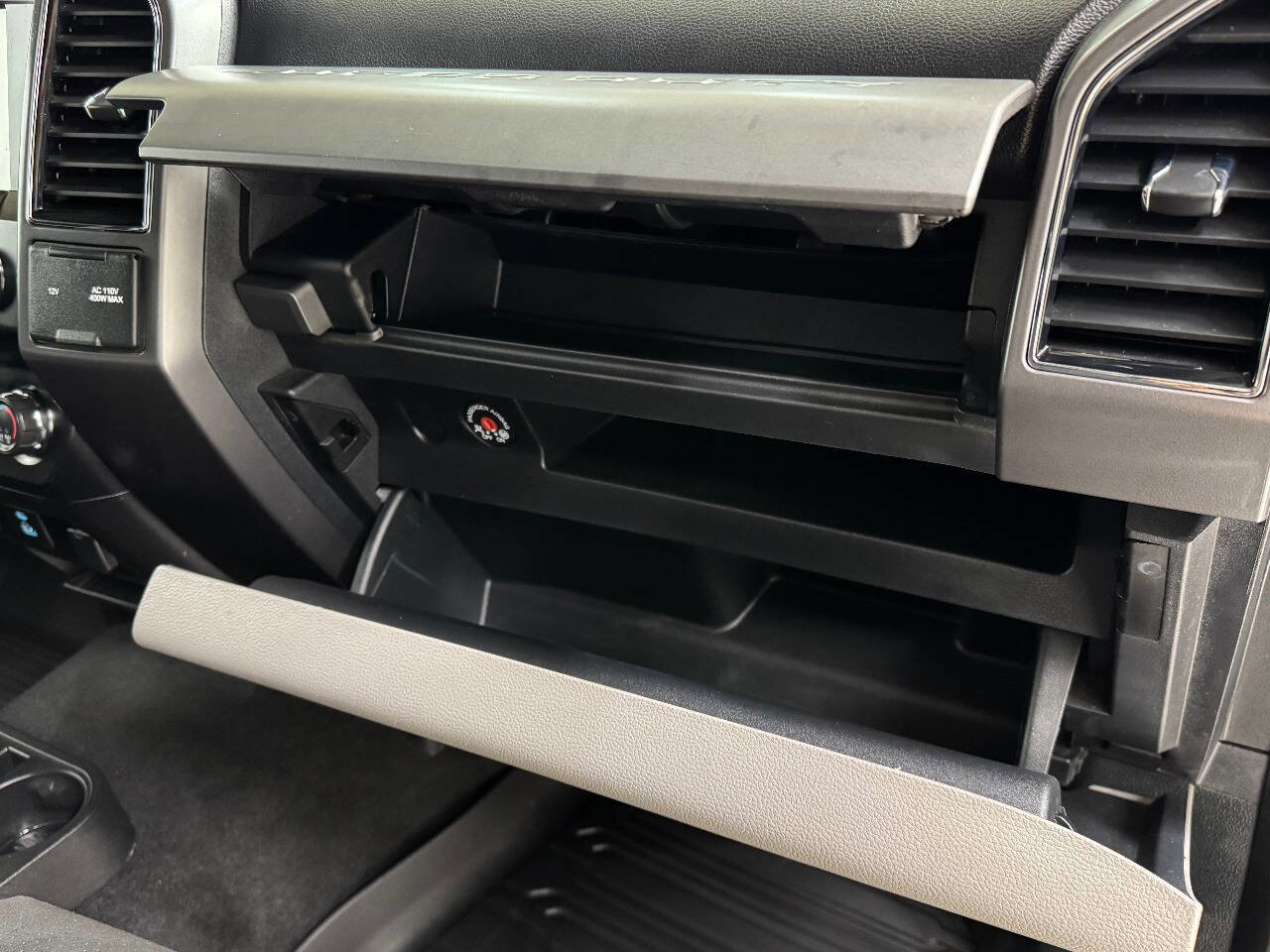 Used 2020 Ford F250 XLT image 35