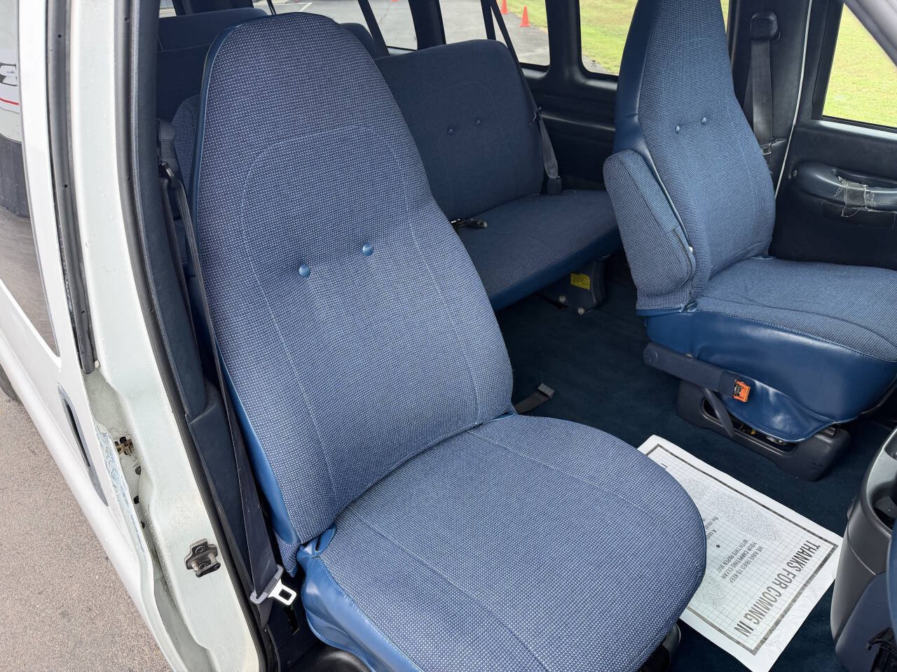 Used 2000 Chevrolet Express 3500 Extended Passenger w/ Preferred Equipment Group RWD image 21
