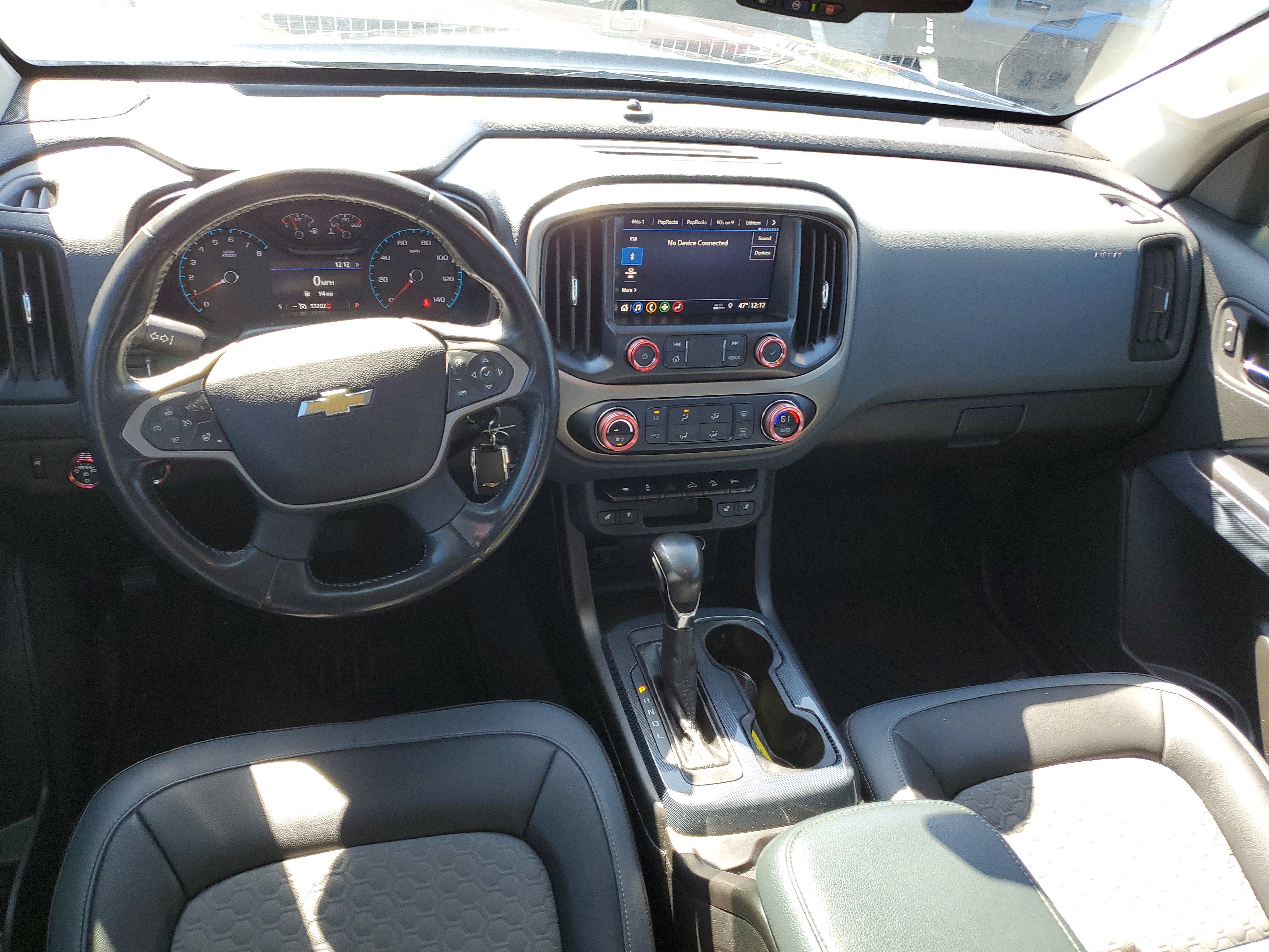 Used 2022 Chevrolet Colorado Z71 w/ Z71 Midnight Edition AWD/4WD image 11