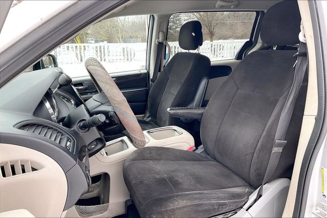 Used 2012 Dodge Grand Caravan SXT image 23