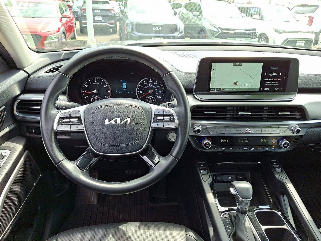 Certified 2022 Kia Telluride S image 14