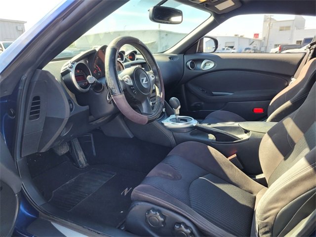 Certified 2017 Nissan 370Z w/ Sport Package image 11