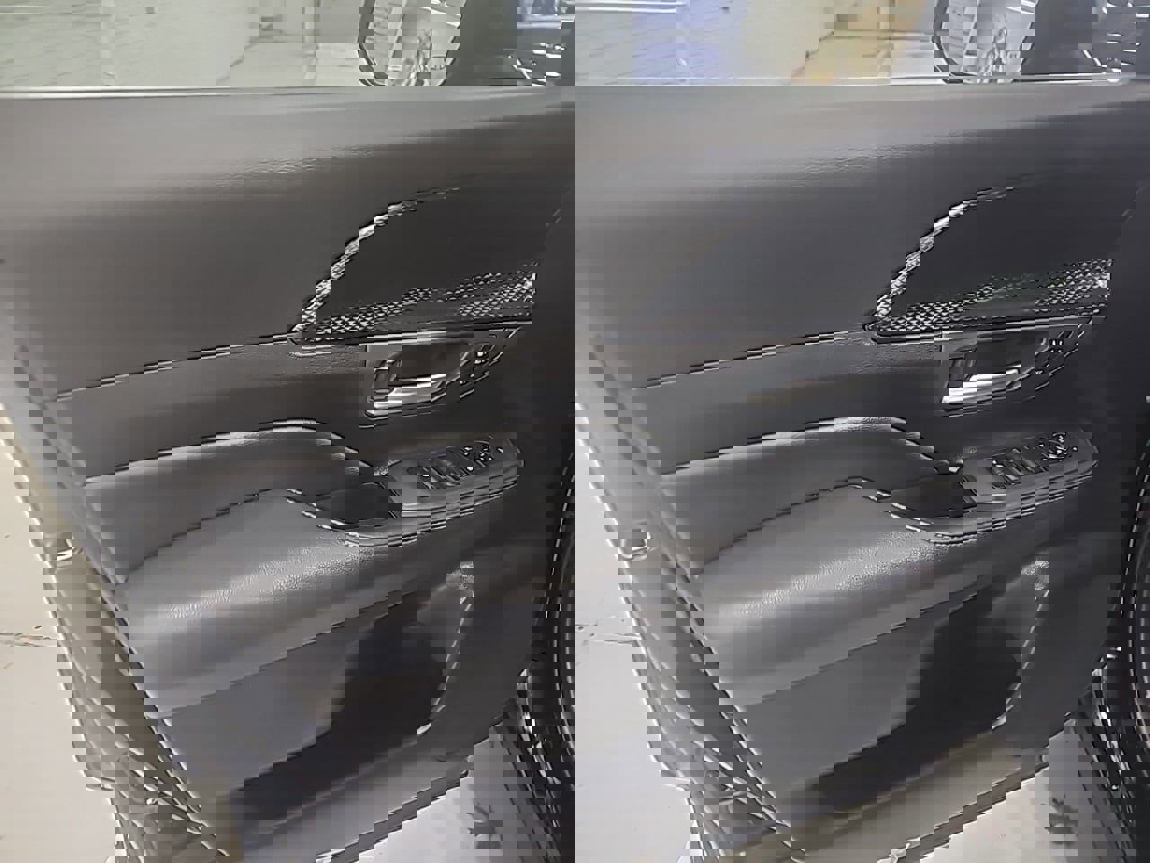 Used 2024 Toyota Grand Highlander AWD Hybrid image 7