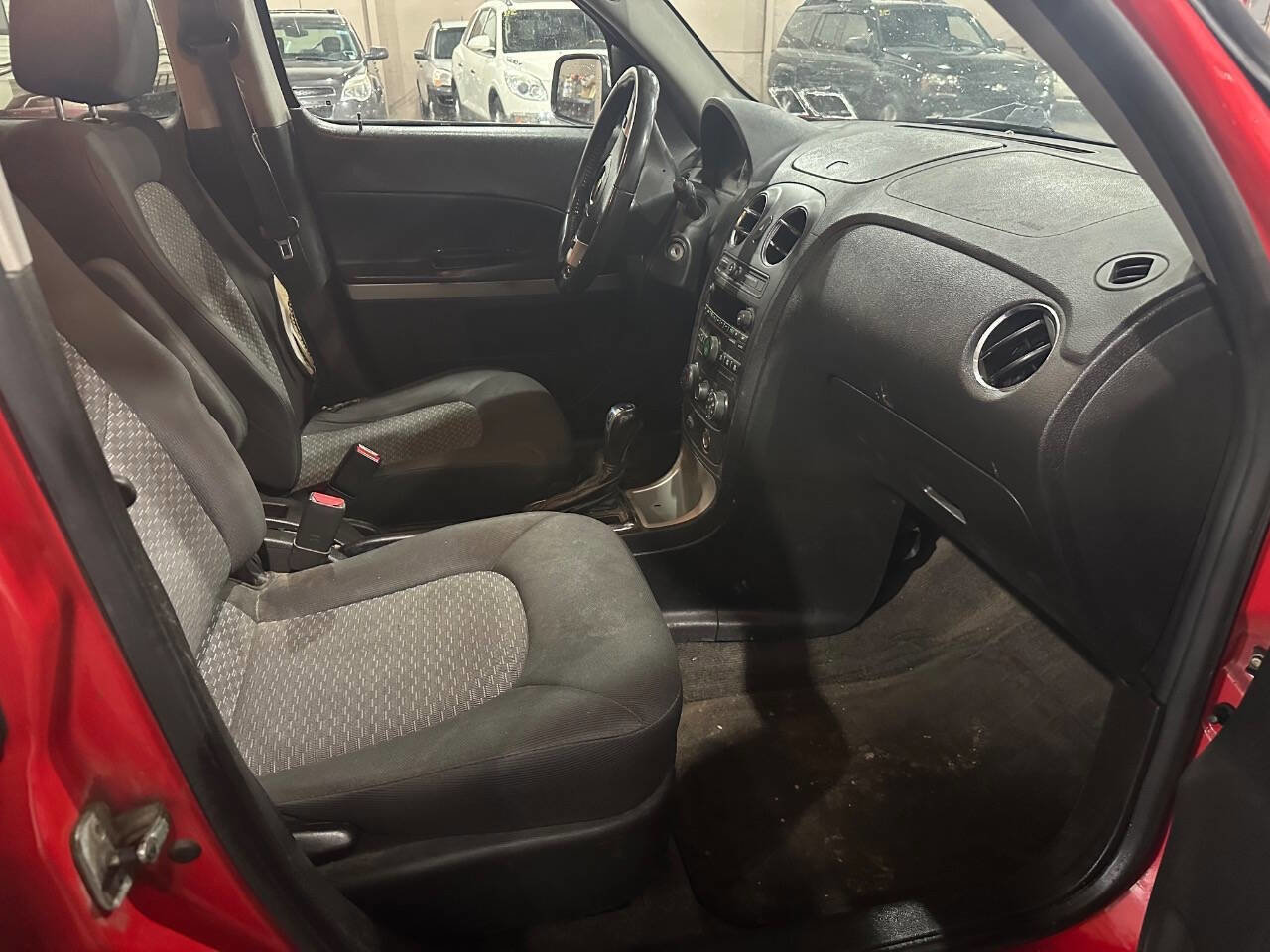Used 2011 Chevrolet HHR LT w/ LT Preferred Equipment Group image 8
