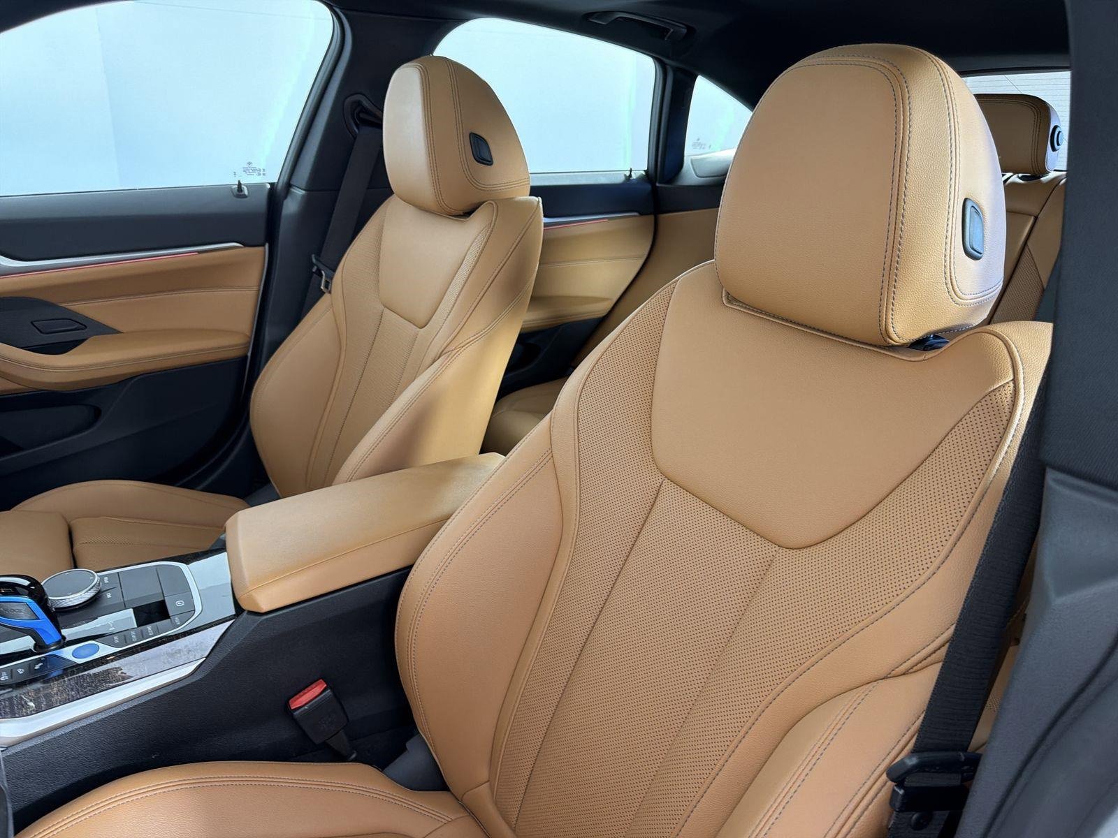 Used 2023 BMW i4 eDrive35 image 25