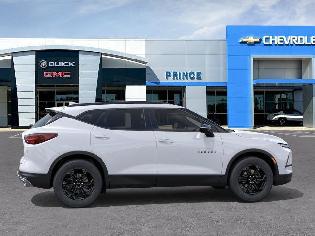 New 2026 Chevrolet Blazer LT w/ Sound & Technology Package FWD image 39