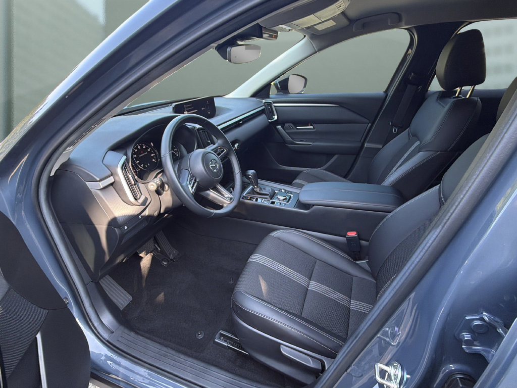 Certified 2026 MAZDA CX-50 AWD 2.5 S w/ Cargo Package image 9