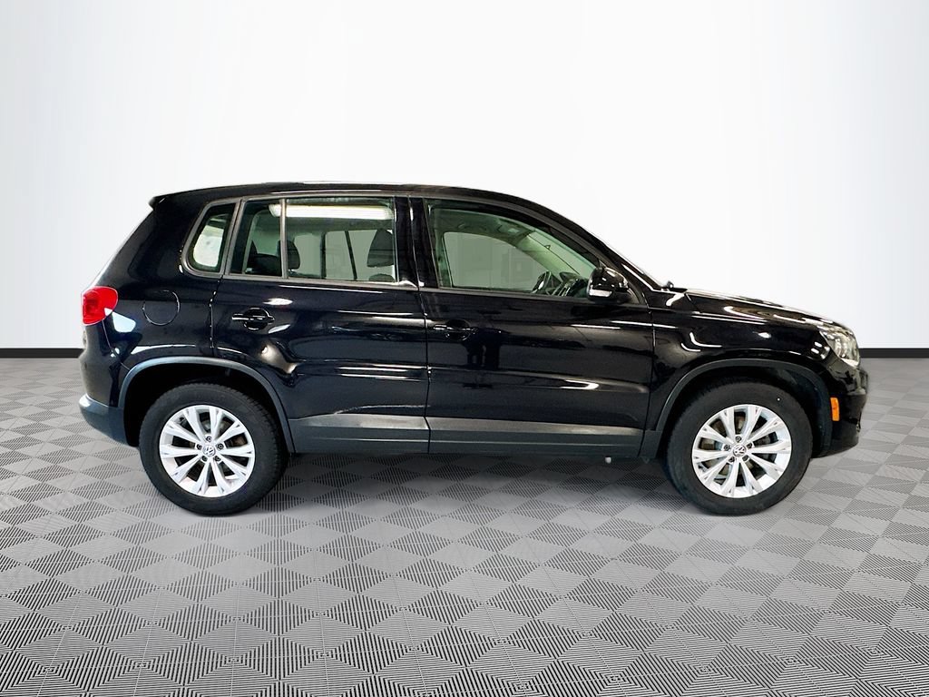 Used 2018 Volkswagen Tiguan Limited AWD/4WD image 35
