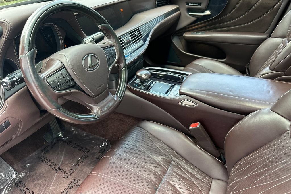 Used 2018 Lexus LS 500 w/ Luxury Package RWD image 10