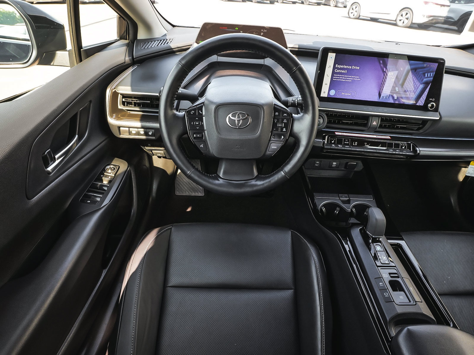 Used 2025 Toyota Prius AWD image 40