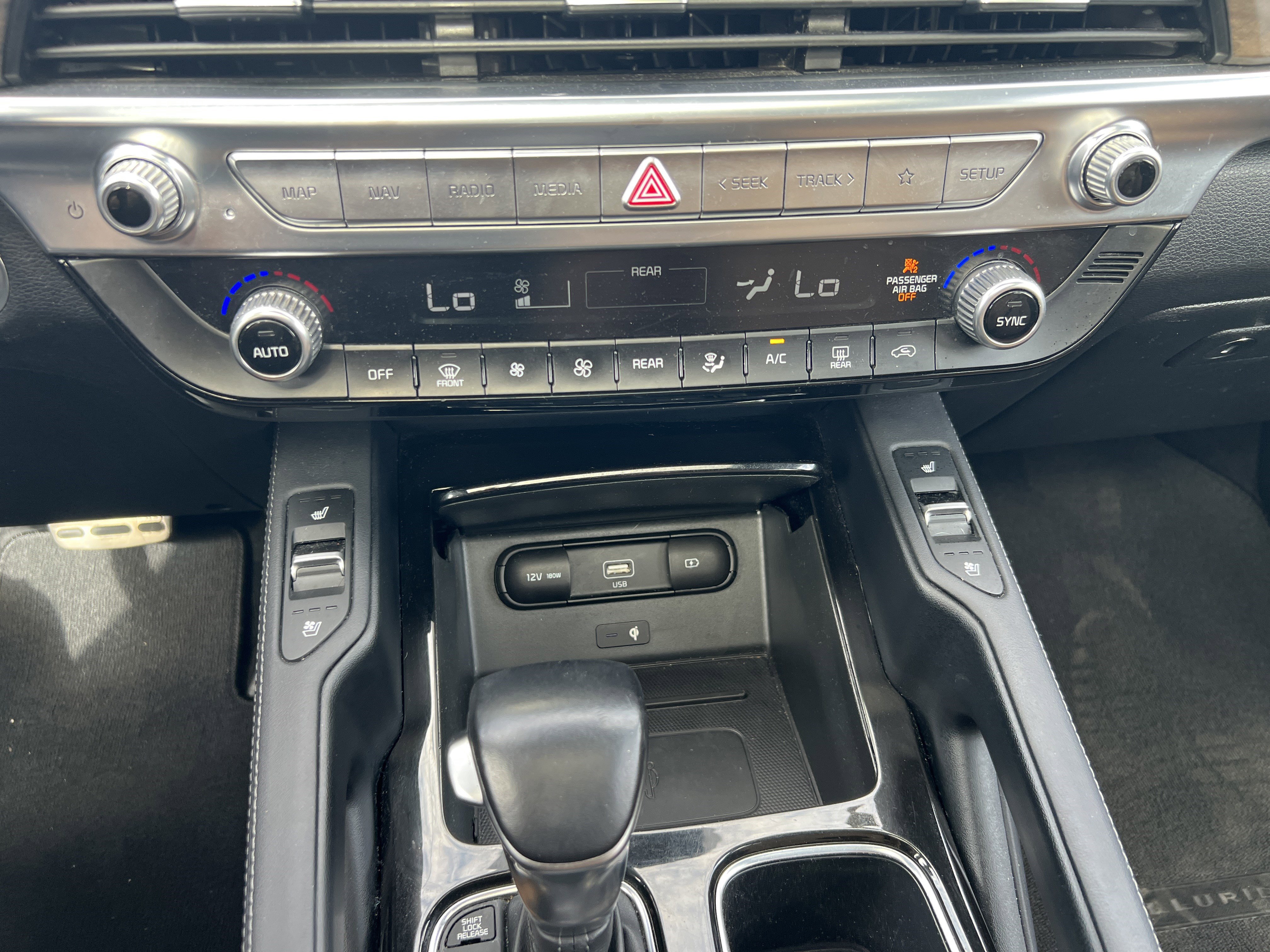 Used 2020 Kia Telluride SX w/ Towing Package image 26