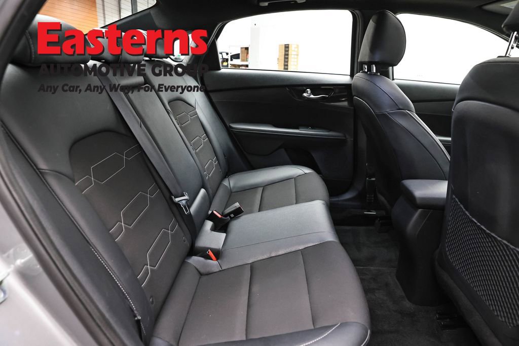 Used 2022 Kia Forte GT-Line w/ GT-Line Premium Package image 24