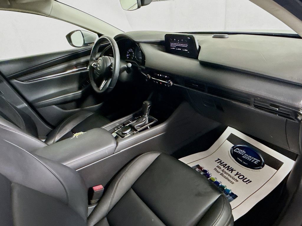 Used 2019 MAZDA MAZDA3 w/Preferred Pkg image 28