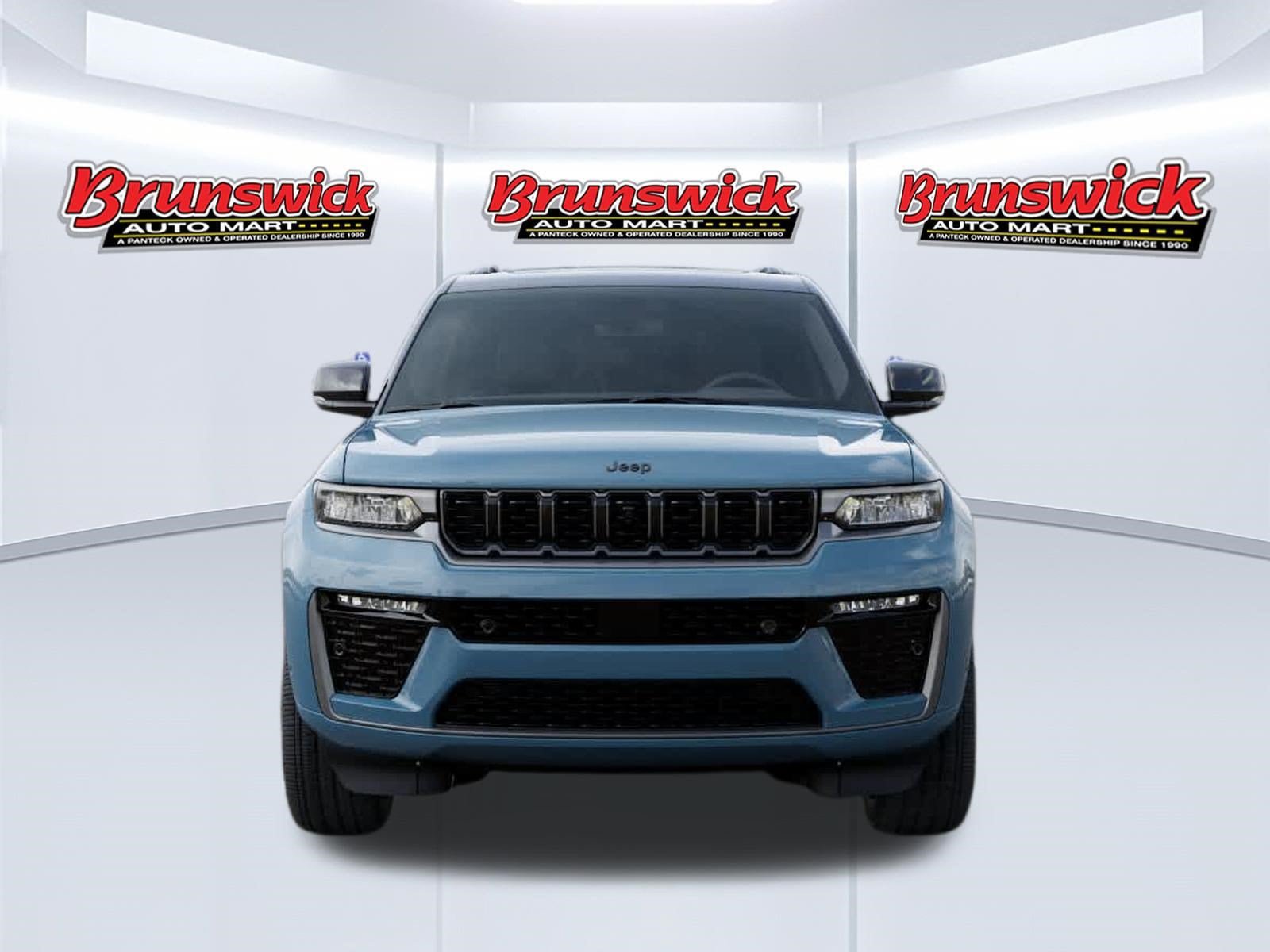 New 2026 Jeep Grand Cherokee Summit w/ Obsidian Package AWD/4WD image 6