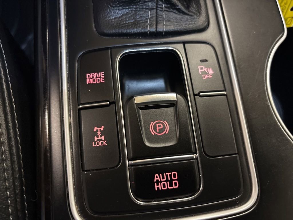 Used 2017 Kia Sorento EX w/ EX Advanced Touring Package image 17