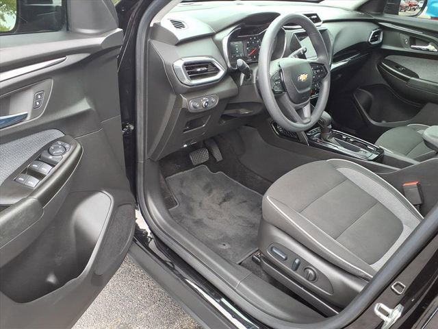Certified 2023 Chevrolet TrailBlazer LT FWD image 15