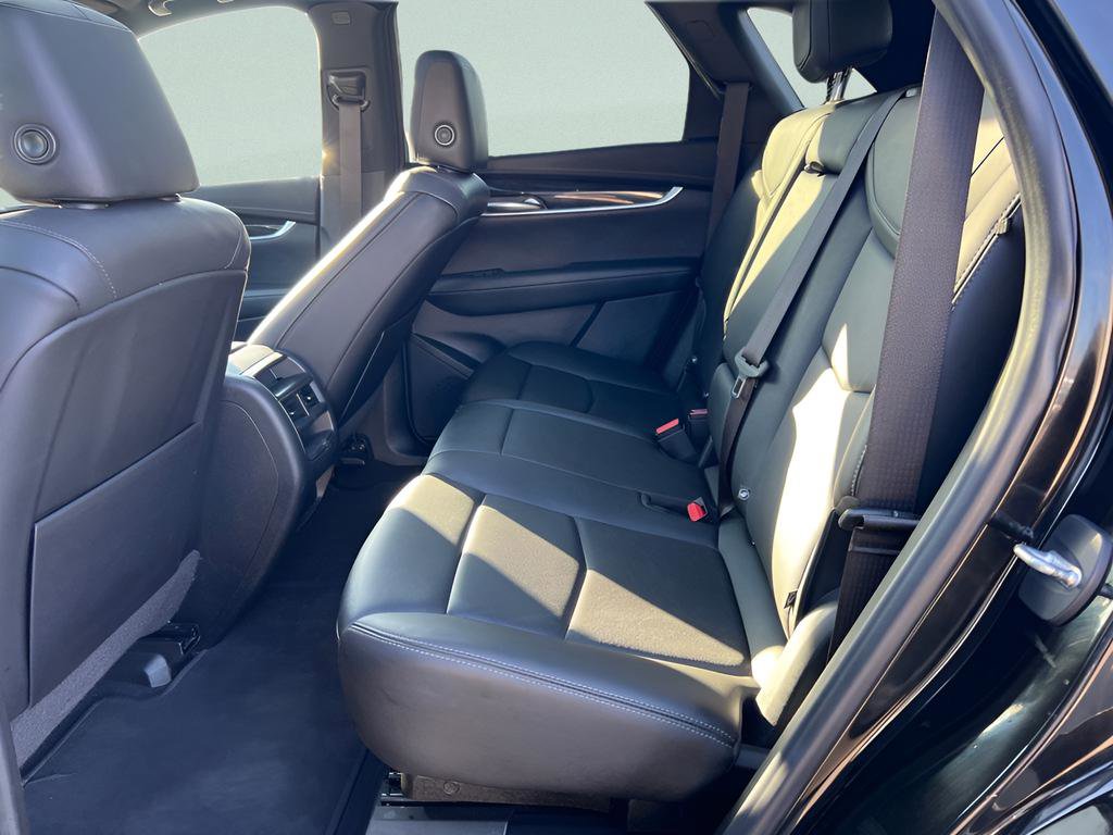 Used 2021 Cadillac XT5 Premium Luxury image 17