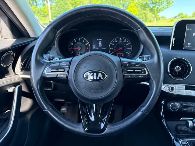 Used 2018 Kia Stinger RWD image 20