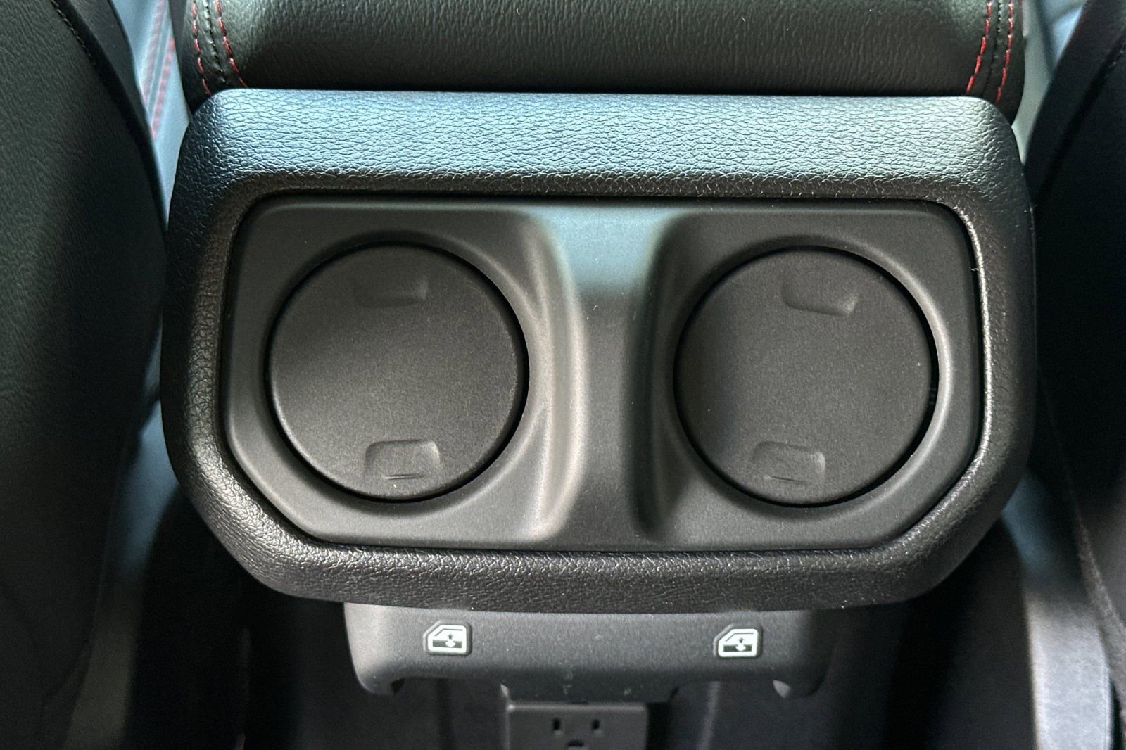 Used 2018 Jeep Wrangler Unlimited Rubicon AWD/4WD image 13