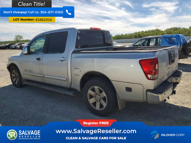 Used 2005 Nissan Titan LE w/ (U01) Nissan Navigation Pkg image 3