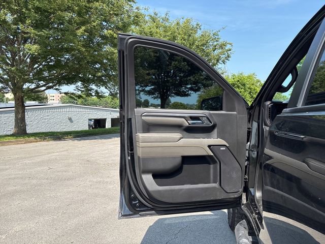 Used 2023 Chevrolet Silverado 1500 ZR2 image 13