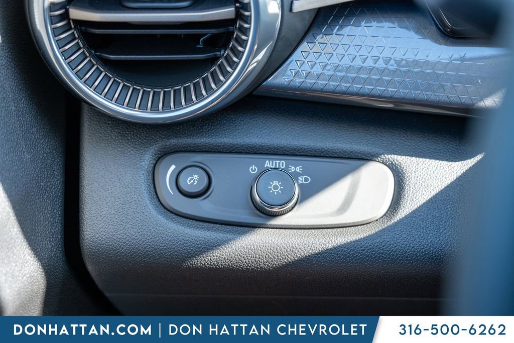 New 2026 Chevrolet Trax ACTIV w/ Sunroof Package image 15