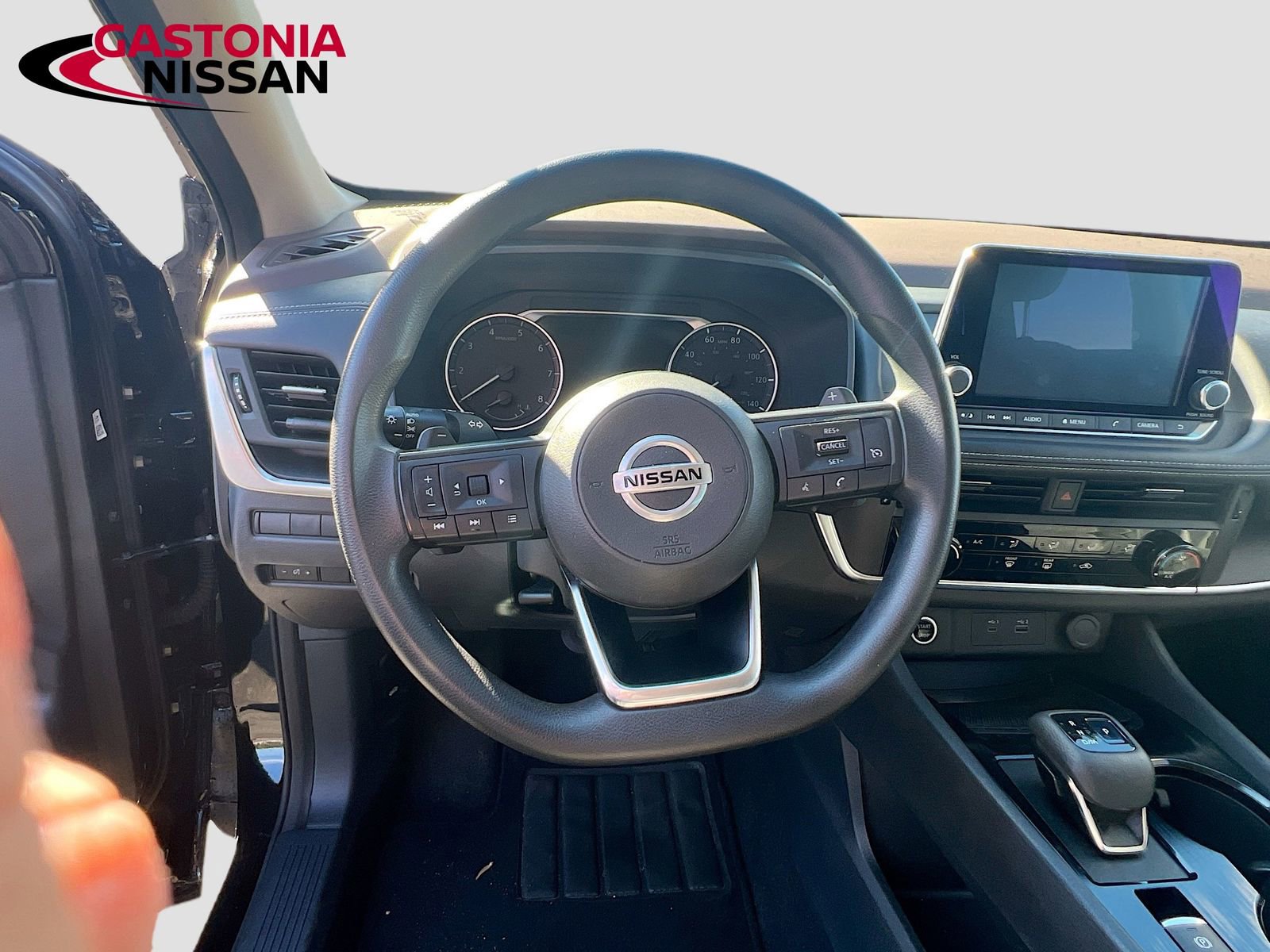 Used 2021 Nissan Rogue S image 14