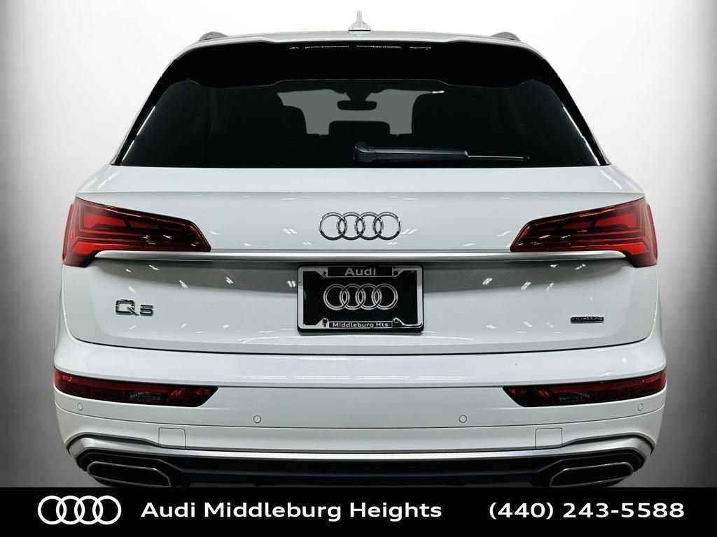 Certified 2023 Audi Q5 2.0T Premium w/ Convenience Package image 7