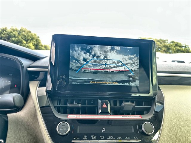 Used 2026 Toyota Corolla LE image 25