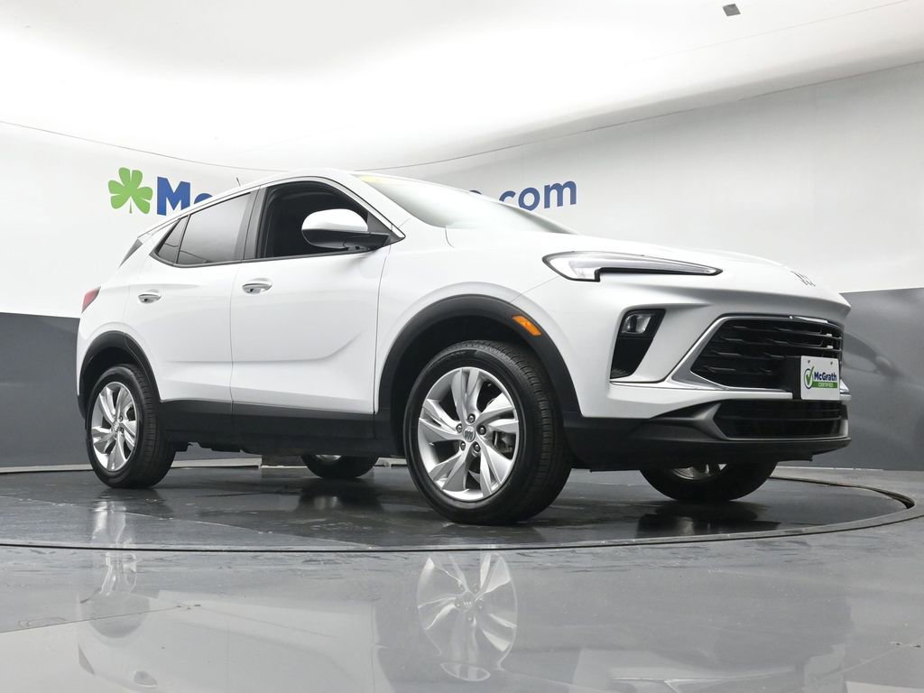 Used 2025 Buick Encore GX Preferred AWD/4WD image 22