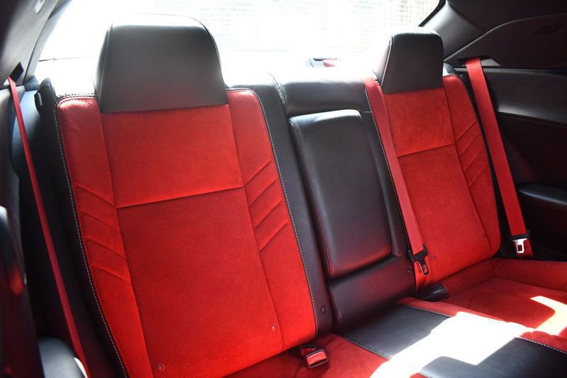 Used 2018 Dodge Challenger SRT w/ Technology Group image 25