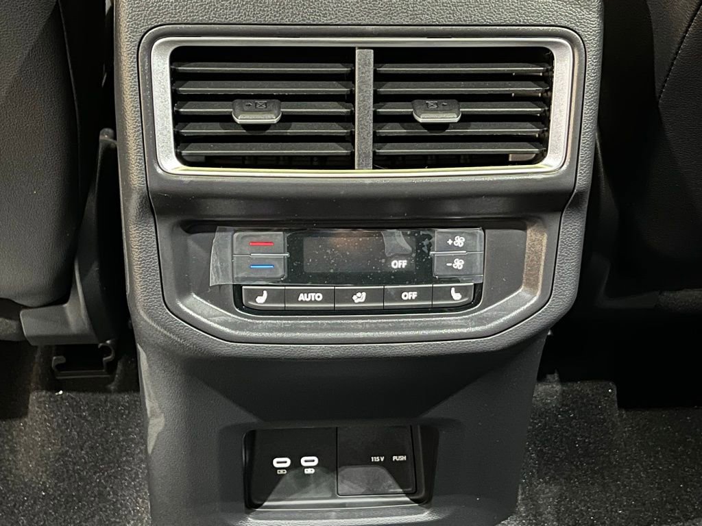 New 2026 Volkswagen Atlas SEL Premium R-Line image 25