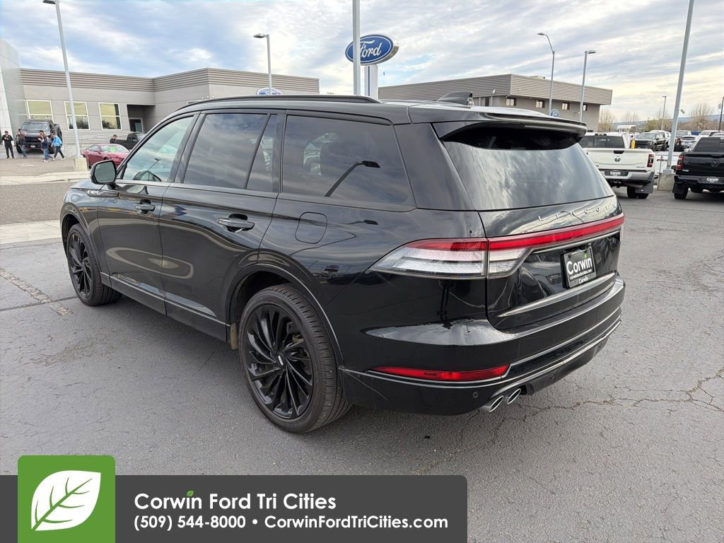 Used 2025 Lincoln Aviator Reserve w/ Equipment Group 201A image 7