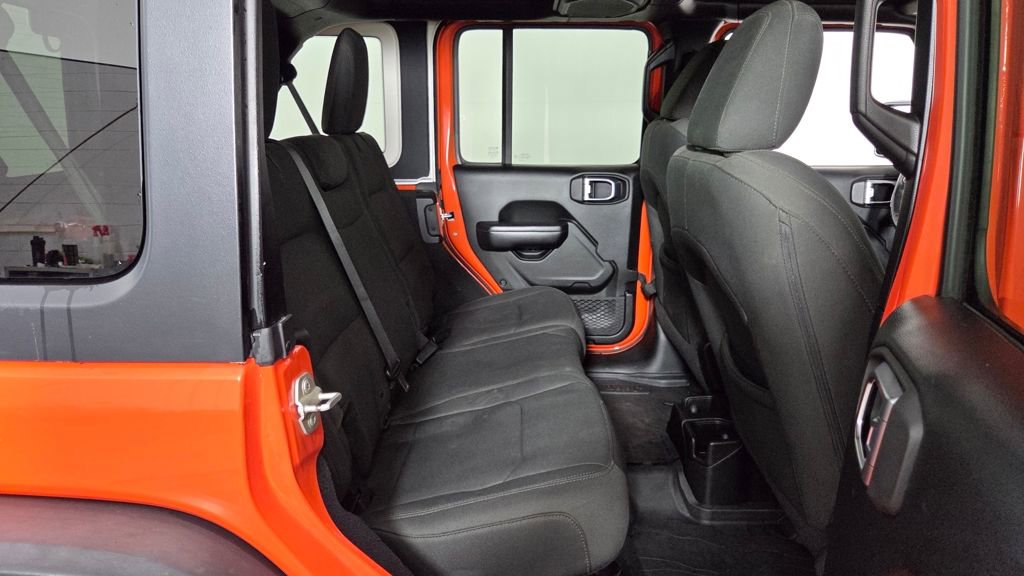 Used 2018 Jeep Wrangler Unlimited Sport S image 33