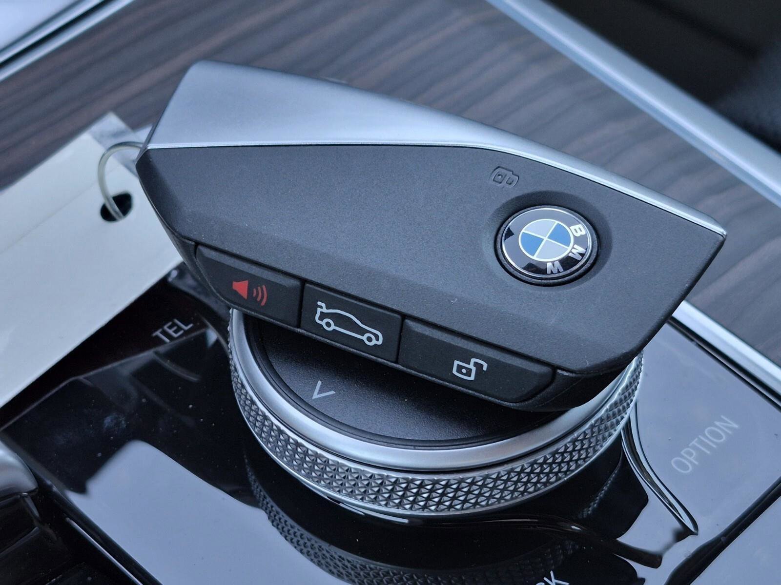 Certified 2026 BMW X5 xDrive40i w/ Climate Comfort Package image 38