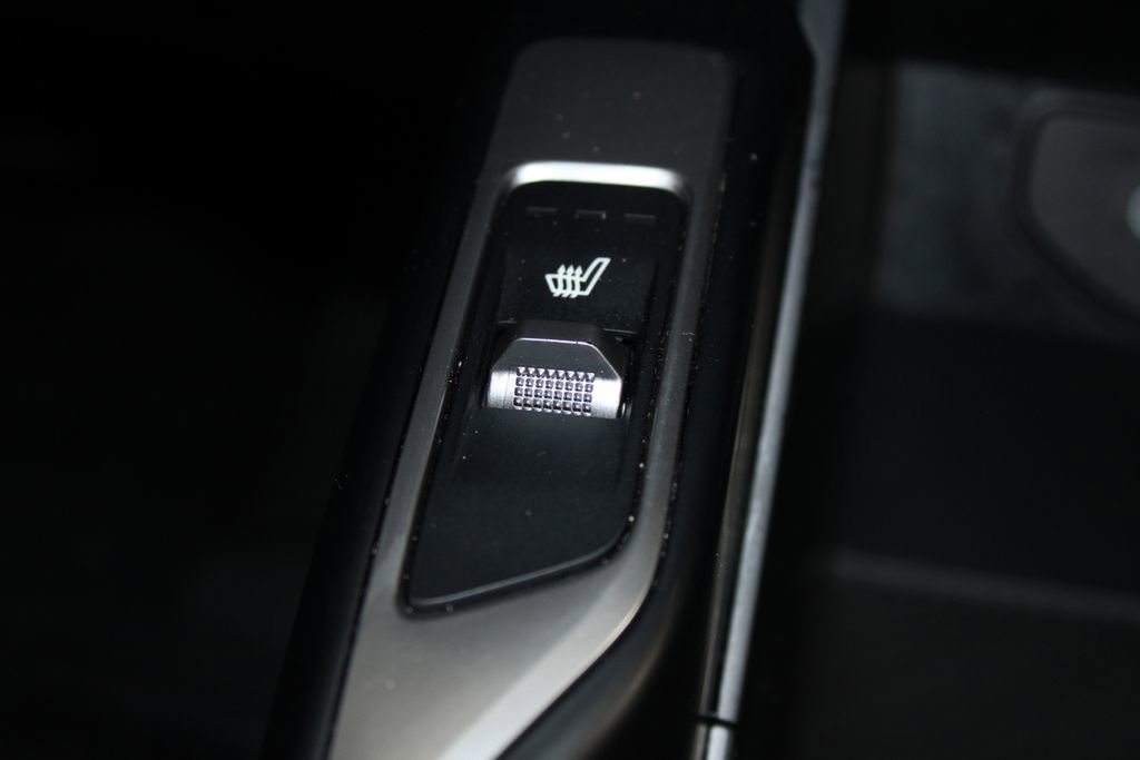 Used 2024 Kia Sorento S image 44