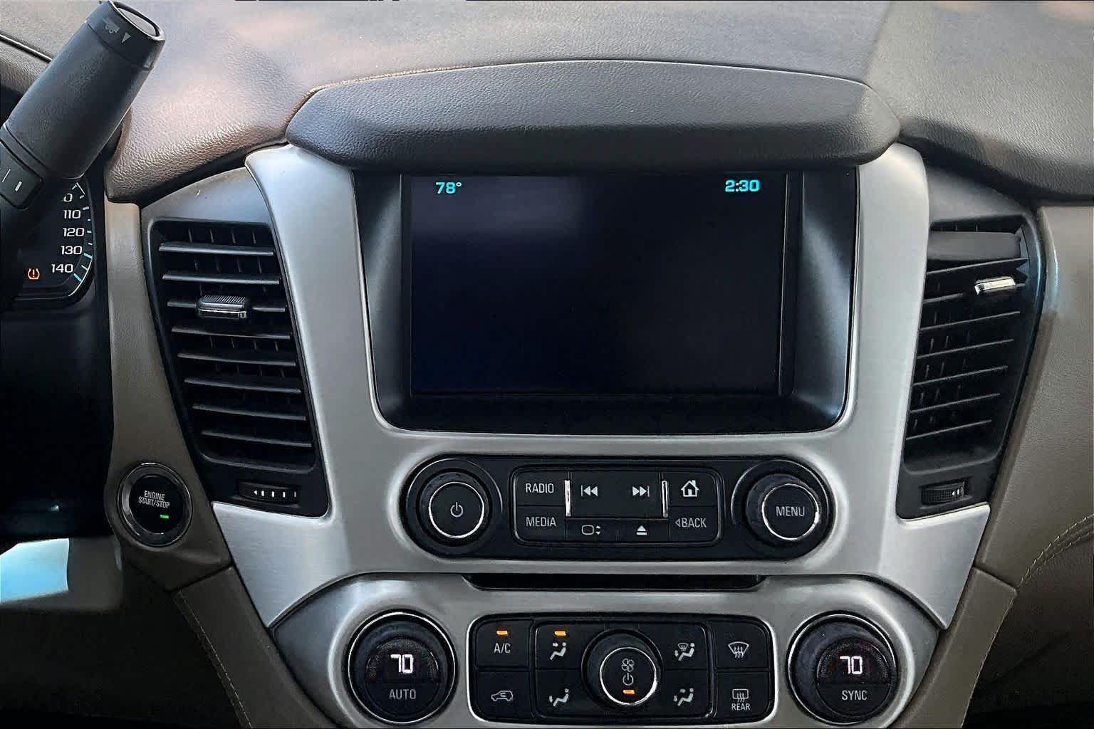 Used 2017 GMC Yukon XL SLT w/ Open Road Package RWD image 7