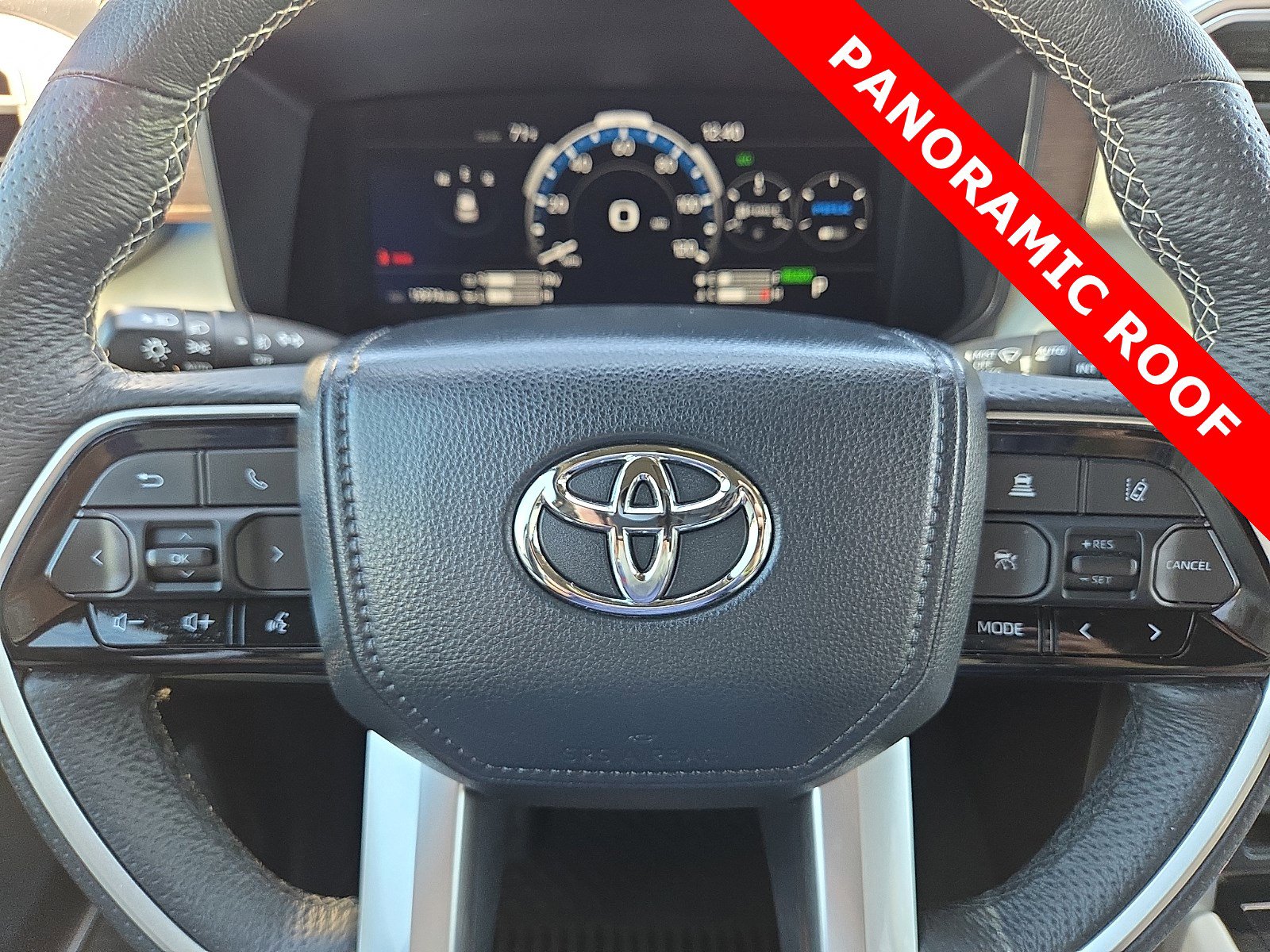 Used 2024 Toyota Sequoia Capstone AWD/4WD image 24
