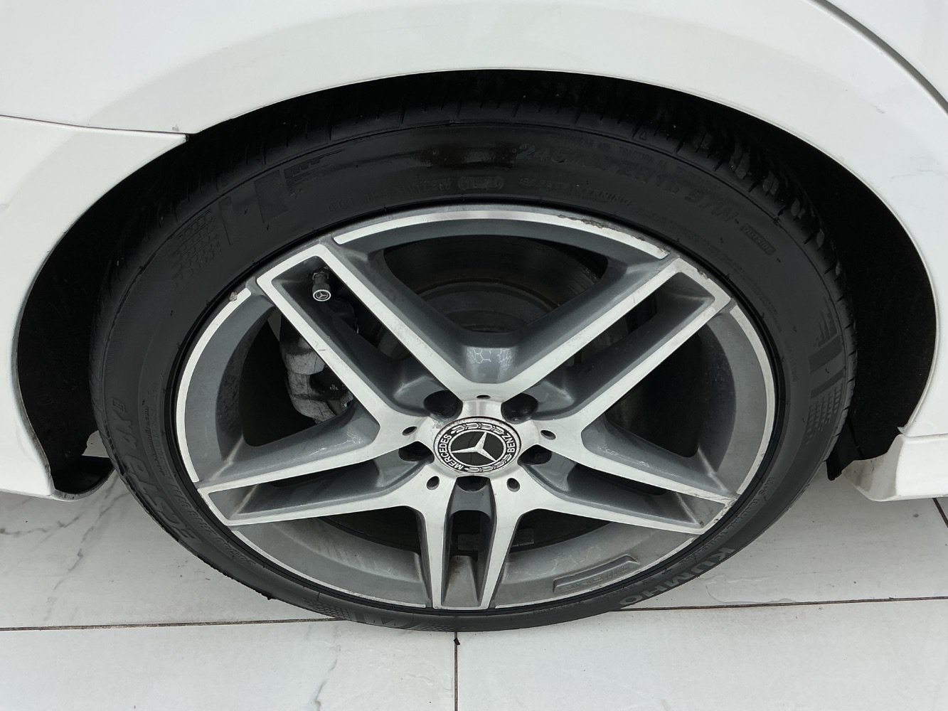 Used 2015 Mercedes-Benz E 350 4MATIC Sedan w/ Premium 1 Package image 48