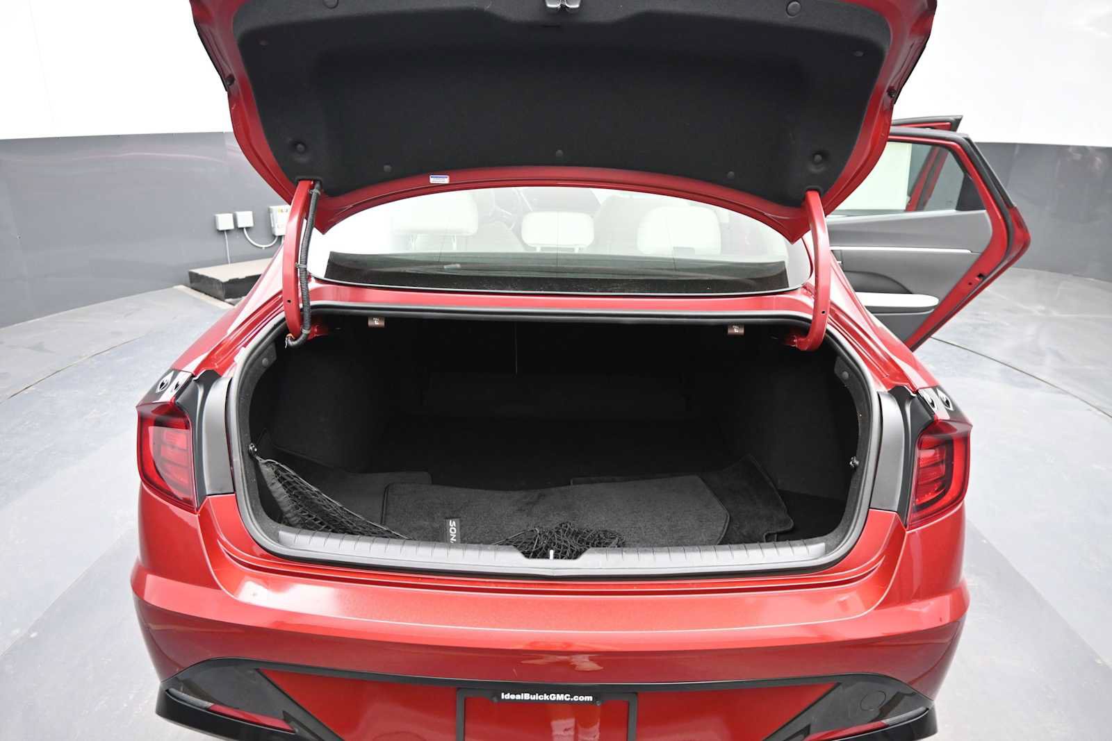 Used 2023 Hyundai Sonata SEL FWD image 14