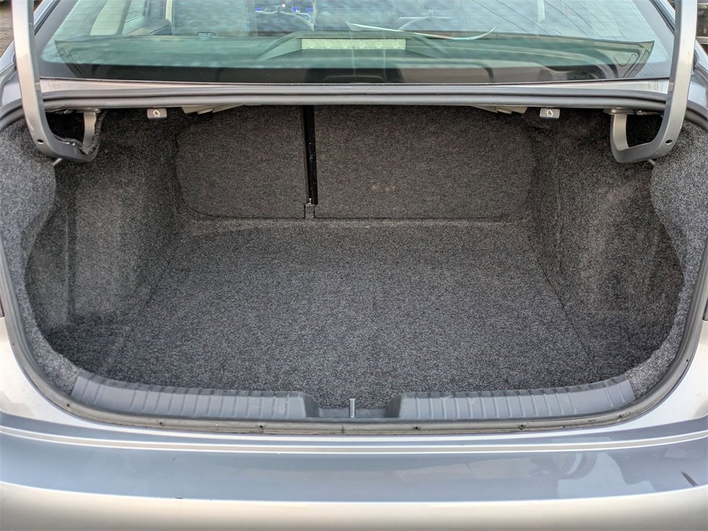 Used 2024 Volkswagen Jetta SE image 26