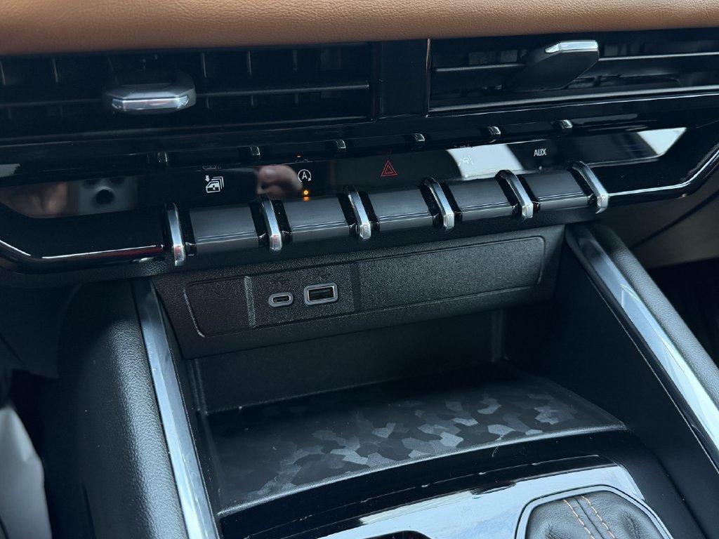 New 2026 GMC Canyon AT4 AWD/4WD image 19